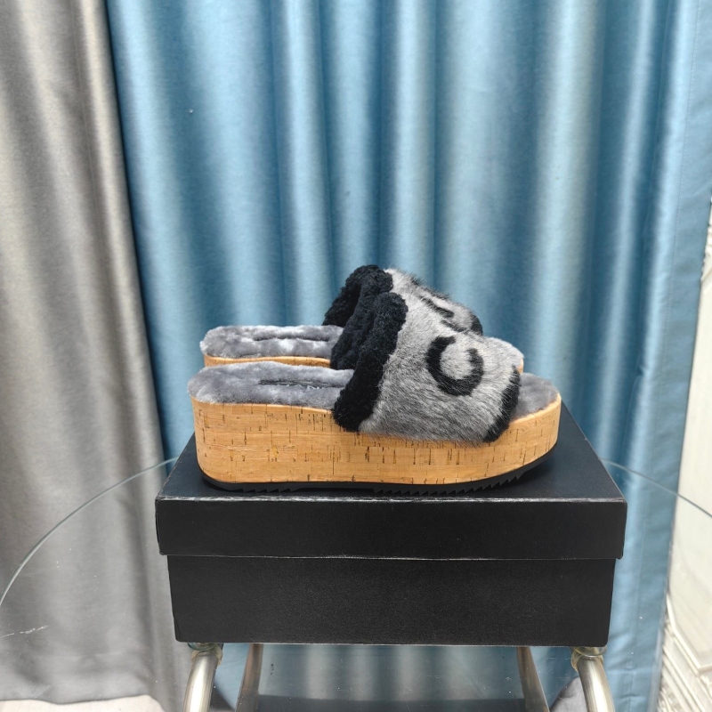 Ch*el slippers